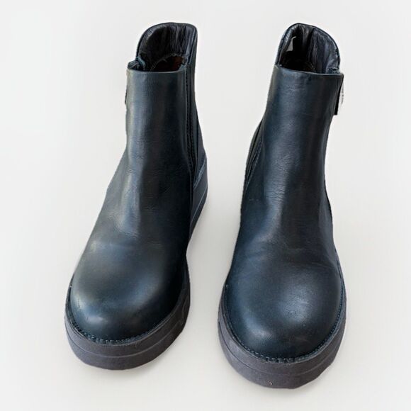 Mizz Mooz Lass Women's Blue Leather Wedge Booties Size 40 Zip Comfort Boots 9.5 - Picture 3 of 9